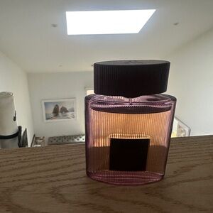 Luxurious Tom Ford cafe Rose
